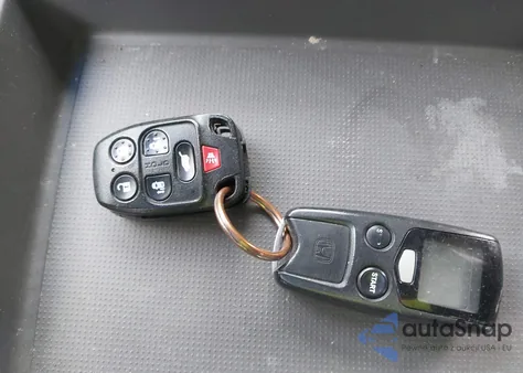 2012 Honda Odyssey Touring/Touring Elite from USA, damaged, VIN 5FNRL5H9XCB141453